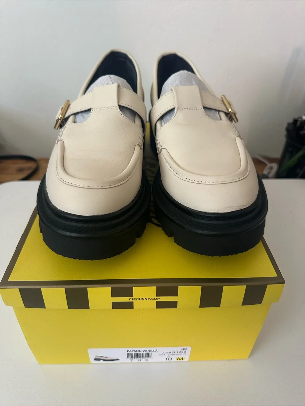 NIB Circus by Sam Edelman Payson Cream Leather Lug Sole Loafer